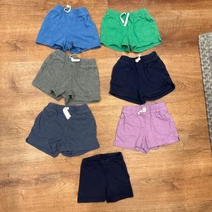Bundle of Primary Shorts, size 12-18 months